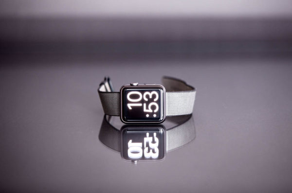 Reloj Gris
